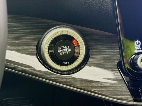 Used 2022 Jeep Wagoneer Series II image 12