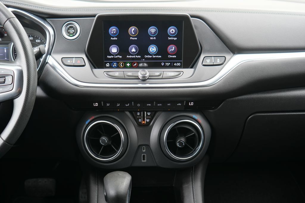 Used 2021 Chevrolet Blazer LT FWD image 21