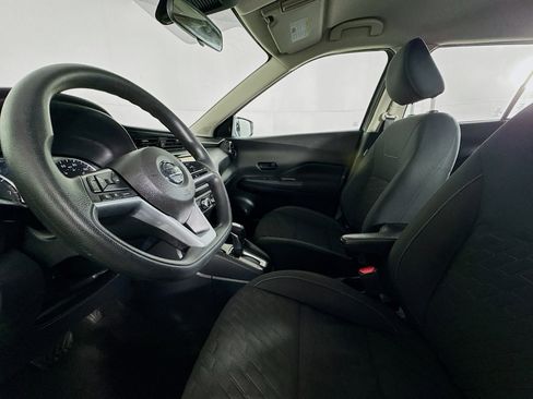 Used 2021 Nissan Kicks S image 21