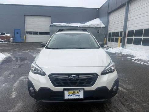 Used 2021 Subaru Crosstrek 2.5i Sport image 2