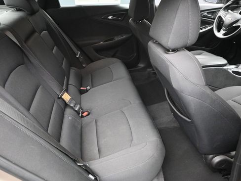 Used 2024 Chevrolet Malibu LT image 8
