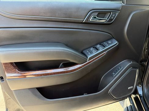 Used 2015 GMC Yukon SLT RWD image 12