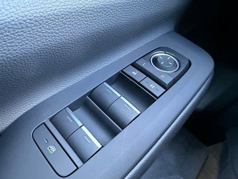 New 2026 Toyota Prius XLE image 13