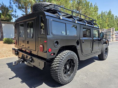 Used 2000 HUMMER H1 4-Door Wagon AWD/4WD image 8