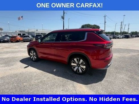 Used 2025 Mitsubishi Outlander SEL AWD/4WD image 3