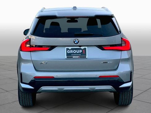 Used 2026 BMW X1 xDrive28i w/ Technology Package image 4