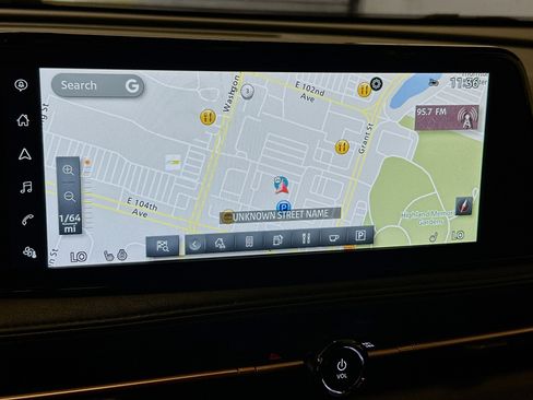 Used 2023 Nissan Ariya AWD image 22