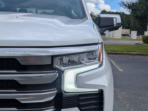Used 2024 Chevrolet Silverado 1500 High Country AWD/4WD image 13