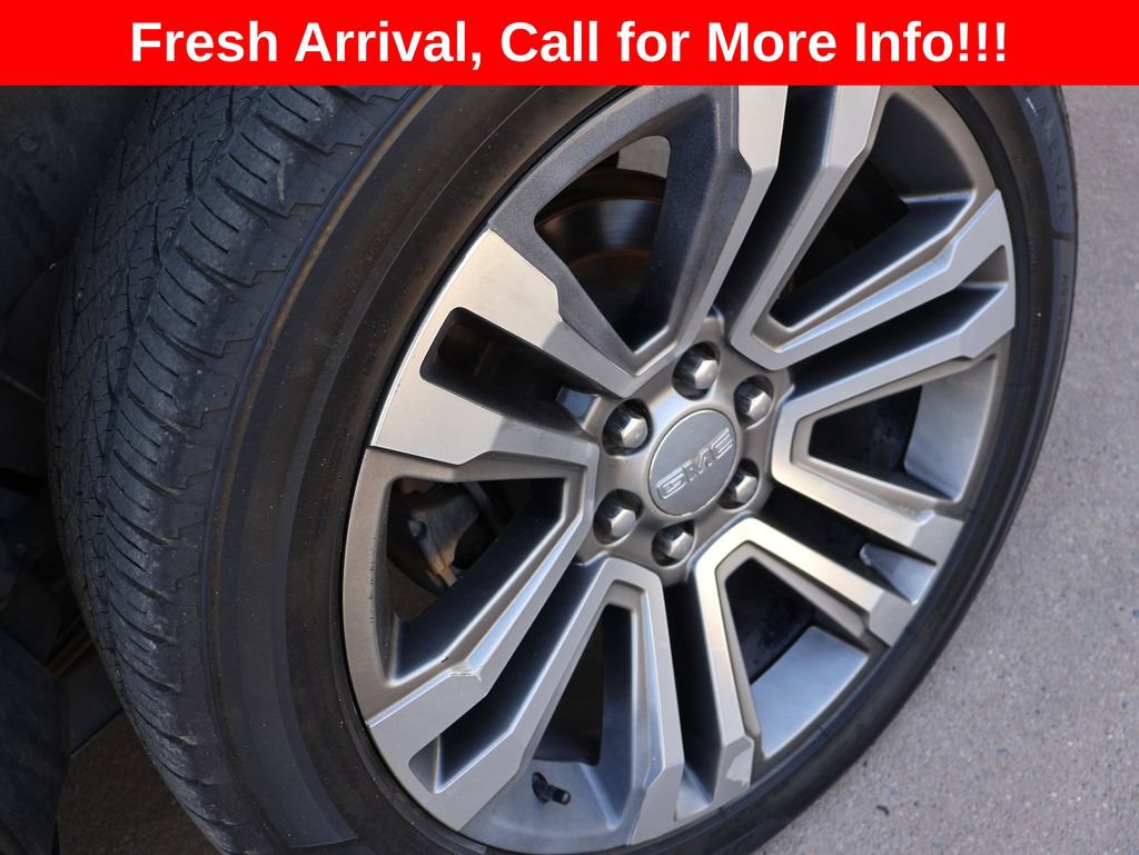 Used 2020 GMC Yukon Denali w/ Denali Premium Package AWD/4WD image 40
