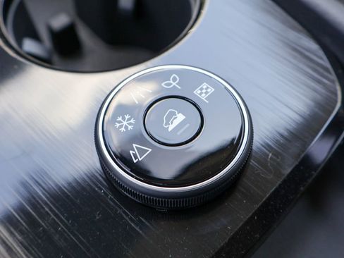 New 2026 Nissan Rogue SV AWD/4WD image 14