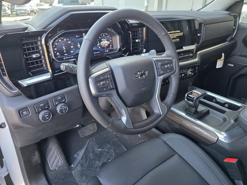 New 2025 Chevrolet Silverado 1500 RST w/ Rally Edition image 28