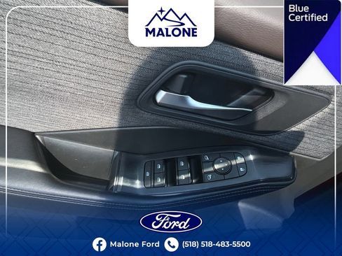 Used 2023 Nissan Rogue SV AWD/4WD image 14