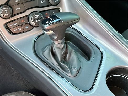 Used 2023 Dodge Challenger SXT w/ Blacktop Package image 16