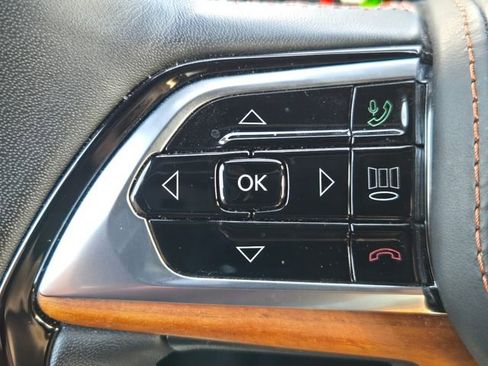 Used 2022 Jeep Grand Cherokee Summit image 11