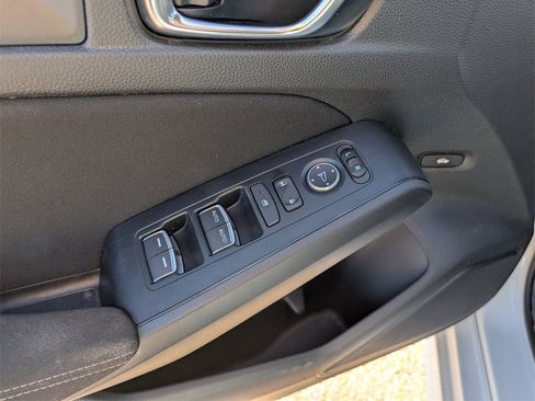 Certified 2024 Honda Civic LX image 9