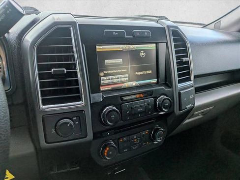 Used 2015 Ford F150 XLT w/ Equipment Group 302A Luxury RWD image 12