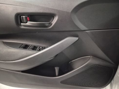 Used 2023 Toyota Corolla LE image 14