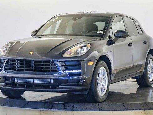 Used 2021 Porsche Macan Base image 1