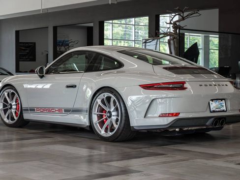 Used 2018 Porsche 911 GT3 RWD image 7