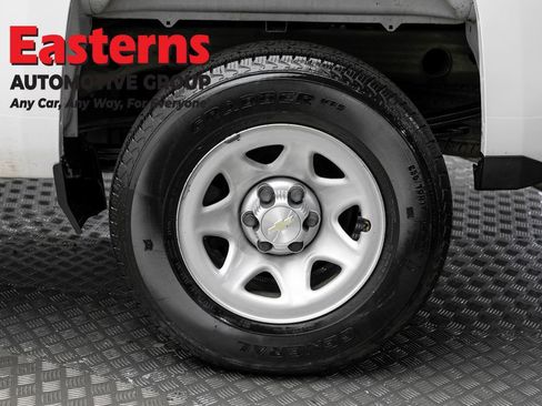 Used 2018 Chevrolet Silverado 1500 W/T RWD image 8