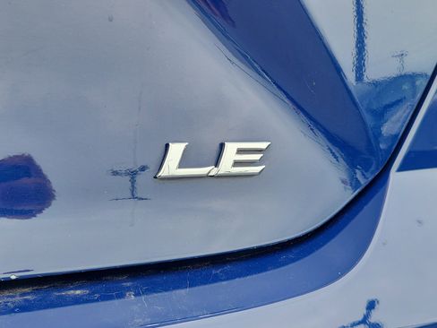 Used 2025 Toyota Camry LE FWD image 7