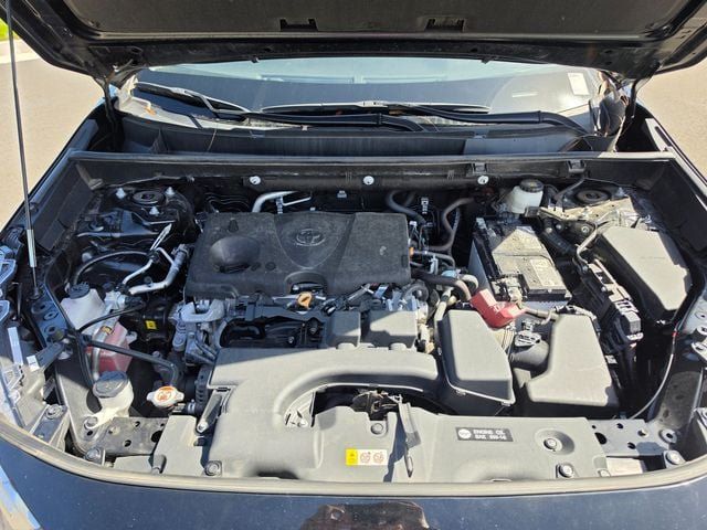 Used 2025 Toyota RAV4 LE FWD image 14