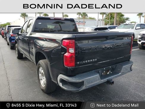 Used 2020 Chevrolet Silverado 1500 LT w/ Trailering Package image 3