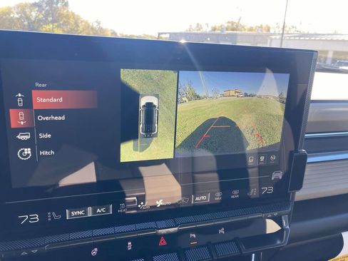 New 2026 GMC Hummer EV SUV w/ LPO, Dark Essentials Package image 19