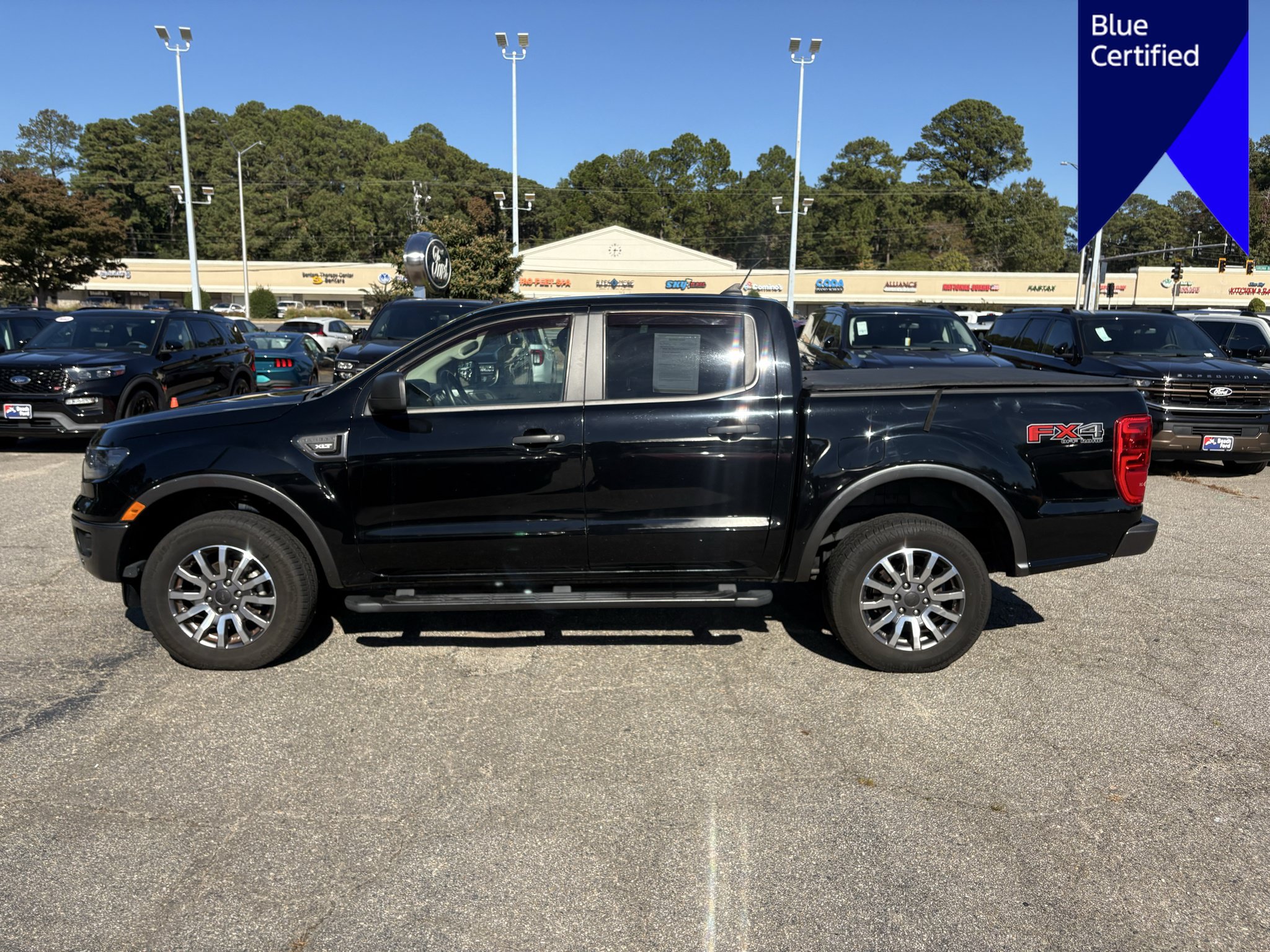 Used 2019 Ford Ranger XLT w/ Equipment Group 302A Luxury AWD/4WD image 8