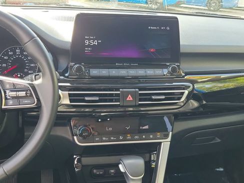 Used 2023 Kia Seltos EX AWD/4WD image 18