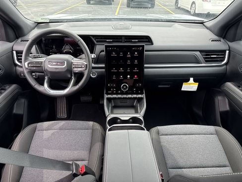 New 2027 GMC Terrain Elevation w/ Technology Package II AWD/4WD image 27