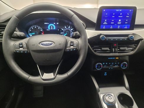 Used 2022 Ford Escape SE w/ SE Sport Appearance Package image 22