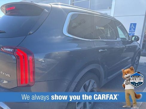 Used 2021 Kia Telluride EX w/ EX Premium Package image 2