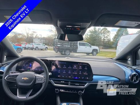 New 2026 Chevrolet Equinox EV LT image 16