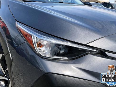 Certified 2024 Subaru Crosstrek 2.0i Premium image 28