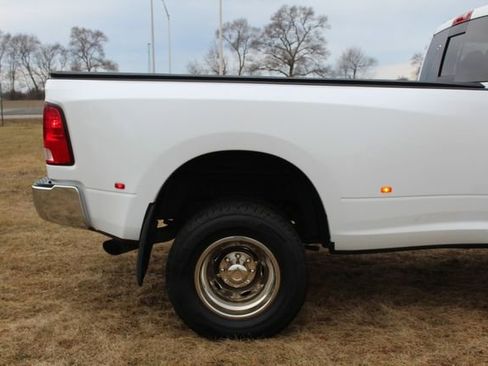 Used 2018 RAM 3500 Tradesman w/ Chrome Appearance Group image 8