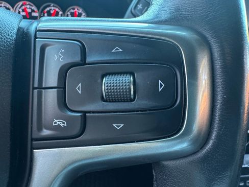 Used 2020 Chevrolet Silverado 2500 LTZ w/ LTZ Texas Edition image 18