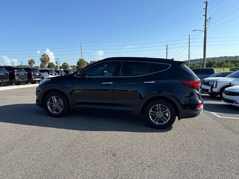 Used 2017 Hyundai Santa Fe Sport FWD image 4