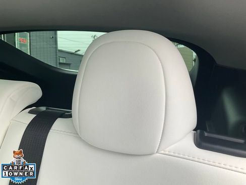 Used 2023 Tesla Model Y Long Range AWD/4WD image 32