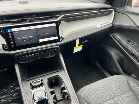 New 2026 Jeep Cherokee Laredo image 30