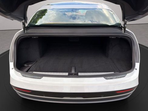 Used 2022 Lucid Air Grand Touring AWD/4WD image 11