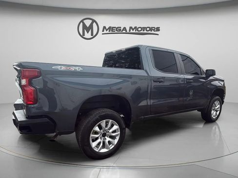 Used 2019 Chevrolet Silverado 1500 Custom w/ Custom Convenience Package image 8