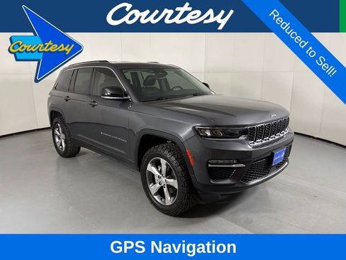 Used 2022 Jeep Grand Cherokee Limited RWD image 1