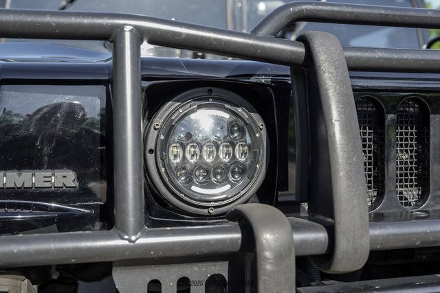Used 2003 HUMMER H1 4-Door Open Top AWD/4WD image 70