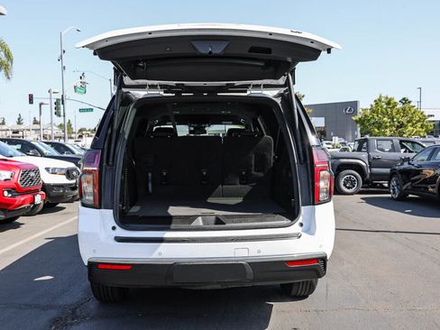 Used 2024 Chevrolet Suburban LT AWD/4WD image 28