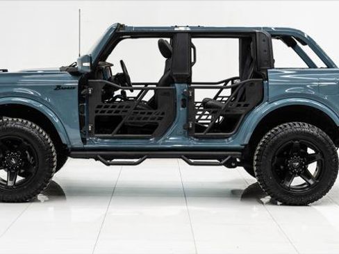 Used 2023 Ford Bronco Outer Banks image 33