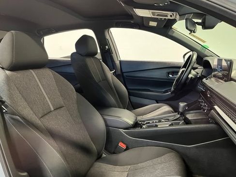 Used 2024 Honda Accord Sport image 10