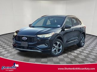 Used 2023 Ford Escape ST-Line video 1