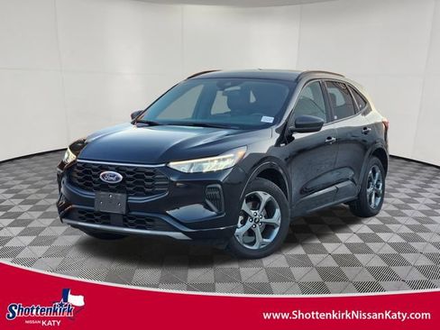 Used 2023 Ford Escape ST-Line image 1