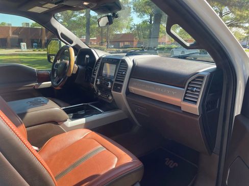 Used 2020 Ford F350 King Ranch w/ King Ranch Ultimate Package image 14